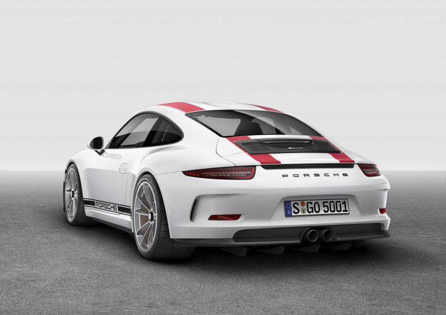  Porsche 911 R 2016 года  (фото 36 из 50)